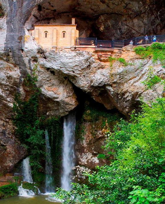 Apartamentos Rurales La Caviana Onís Exteriör bild