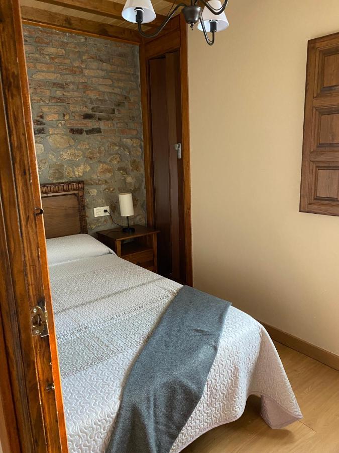 Apartamentos Rurales La Caviana Onís Exteriör bild