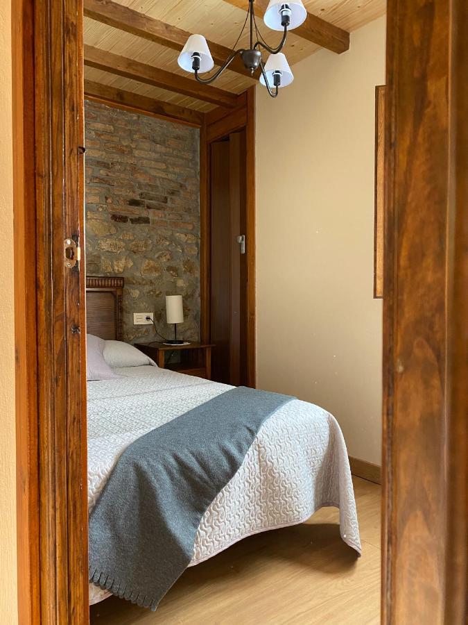 Apartamentos Rurales La Caviana Onís Exteriör bild