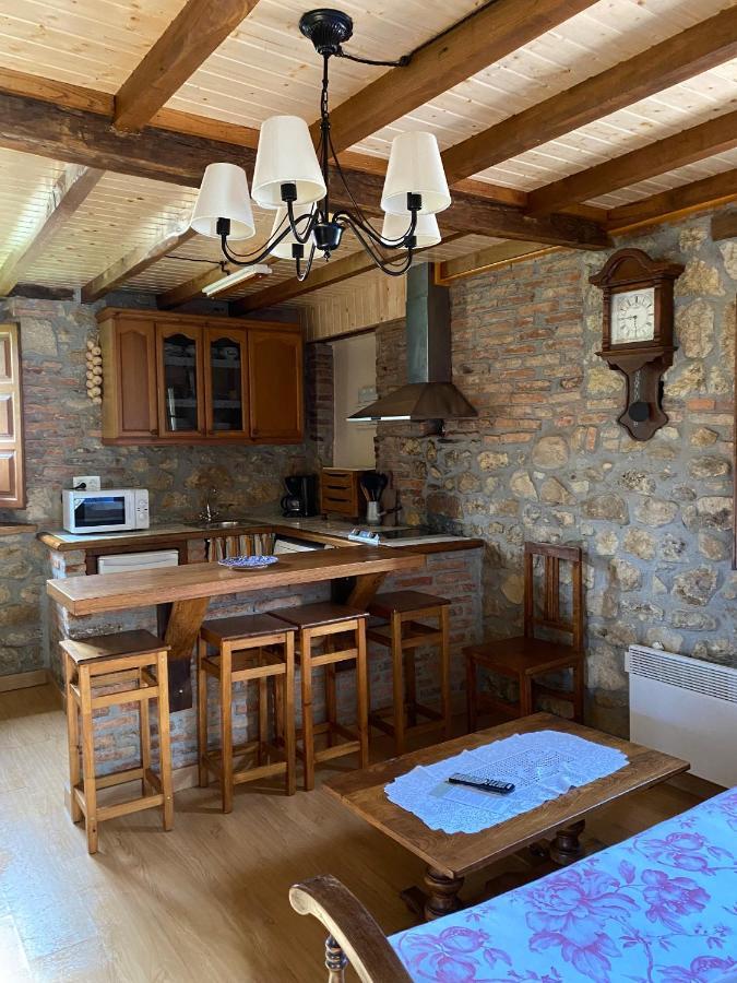 Apartamentos Rurales La Caviana Onís Exteriör bild